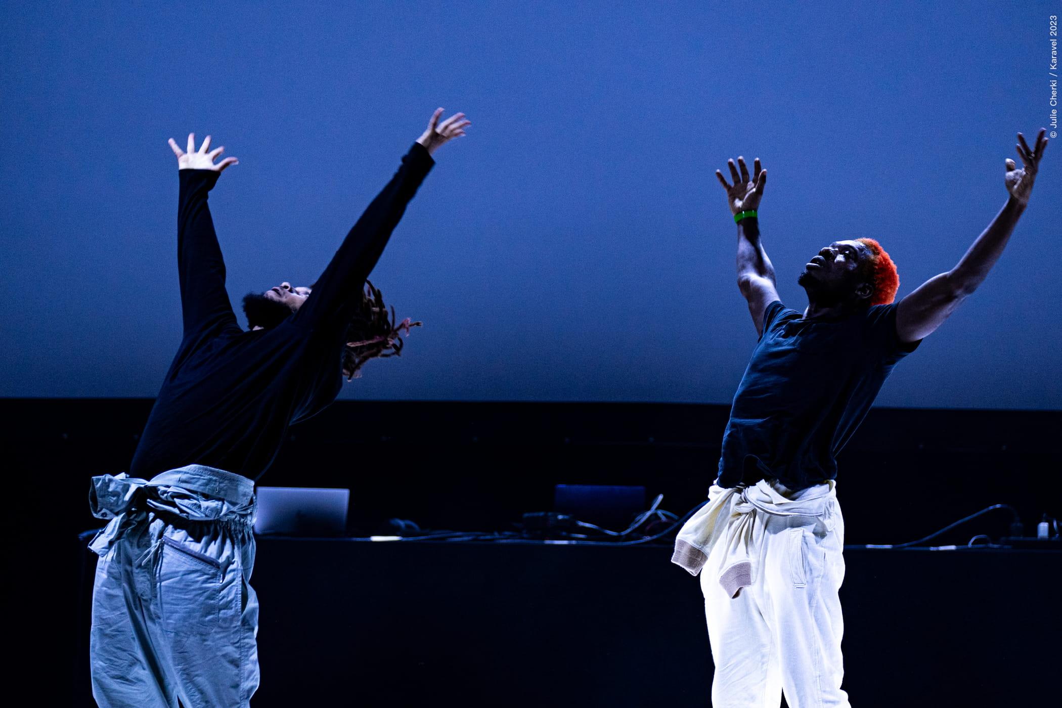 Rasine An Flèr version danse — duo chorégraphique